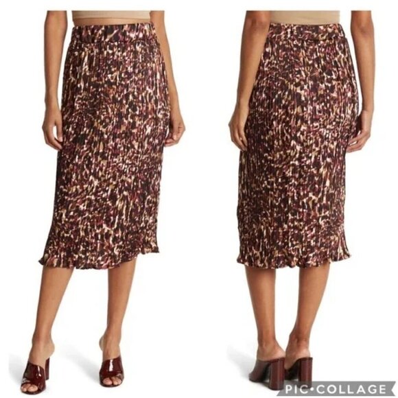 NWD Status by Chenault Size S Pleated Skirt in Wine Camo MSRP $78 - Picture 1 of 11